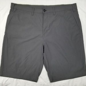 Eddie Bauer Horizon Guide 10” Chino Shorts